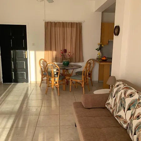 Sirena Kings * Paphos