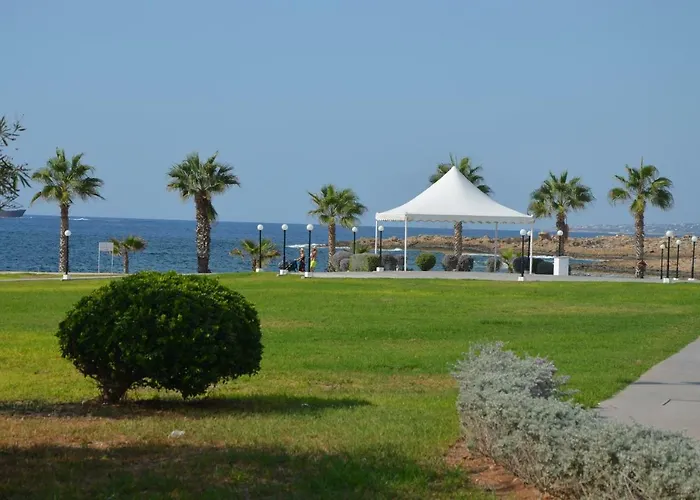 Sirena Kings * Paphos