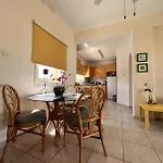 Sirena Kings Apartament *